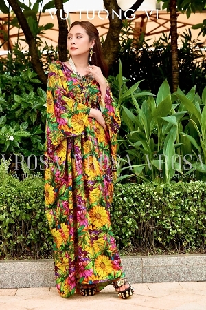 Yellow Daisy Pleated Dress